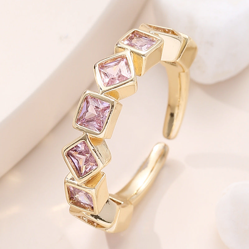 Venta al por mayor Anillos De Cobre Cuadrados Con Diamantes Chapados En Oro